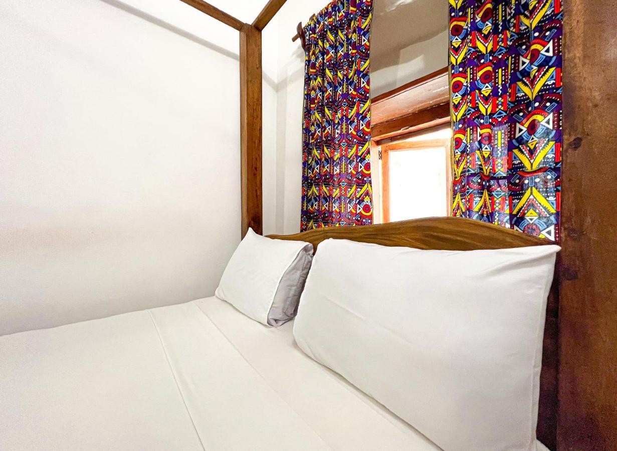 Shoki Shoki Guest House Zanzibar ภายนอก รูปภาพ