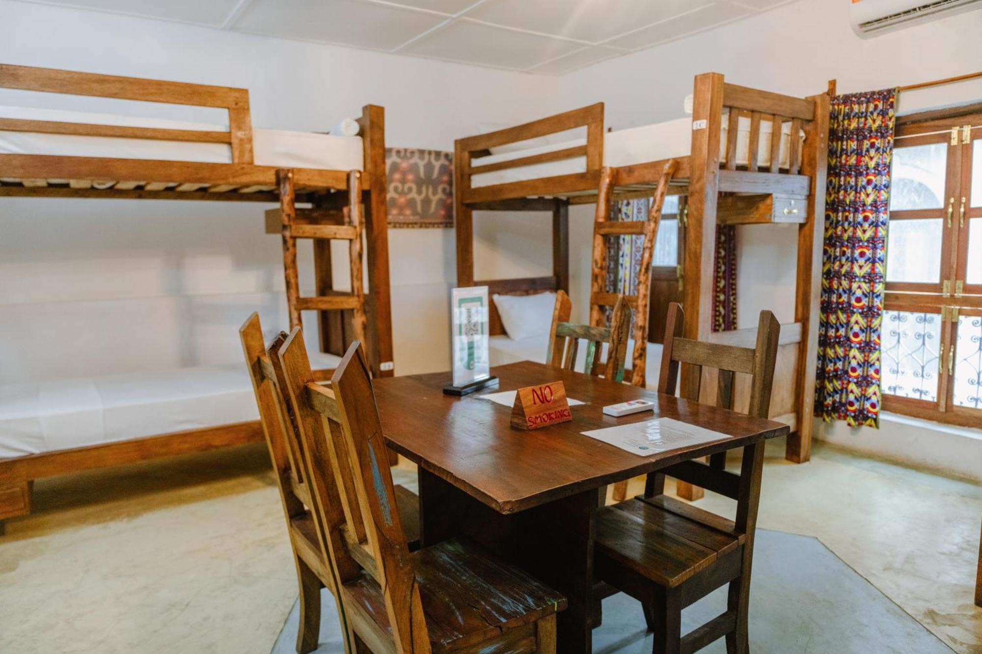 Shoki Shoki Guest House Zanzibar ภายนอก รูปภาพ